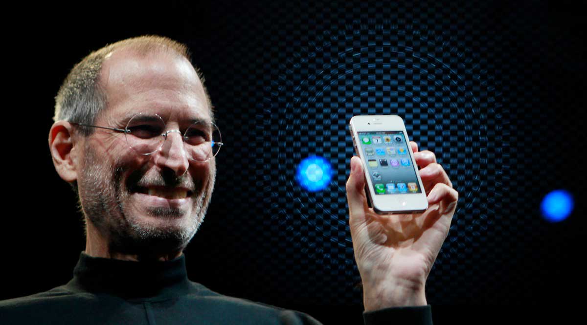 How iPhone Innovation Changed the World: A Revolution in Technology and Society